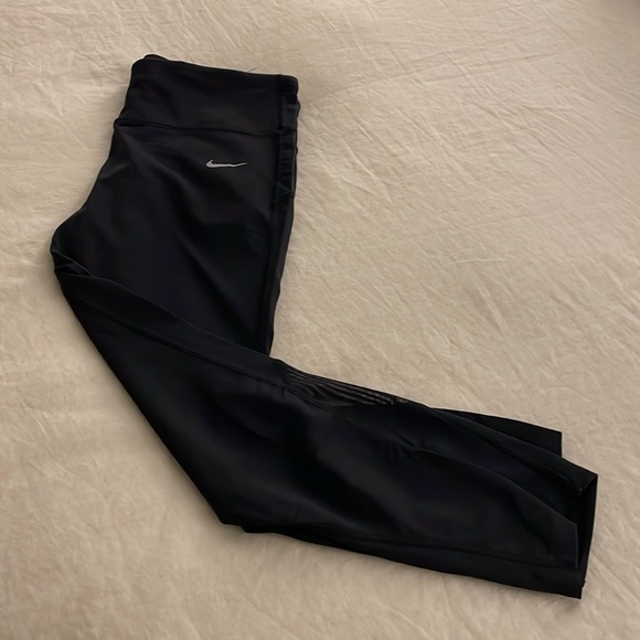 Nike Dri-Fit Running Leggings - Picture 2 of 11